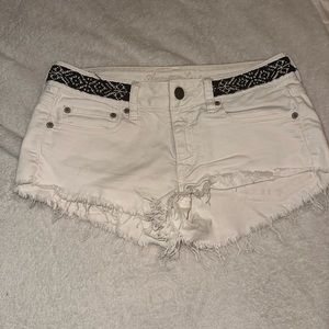 American Eagle White Denim Shorts Size 6
